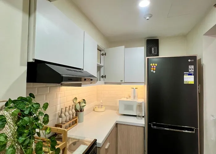 Srr Naia T3 - Summer Promo Php 1,999 - 1 Bedroom Interior Designed Unit * 马尼拉